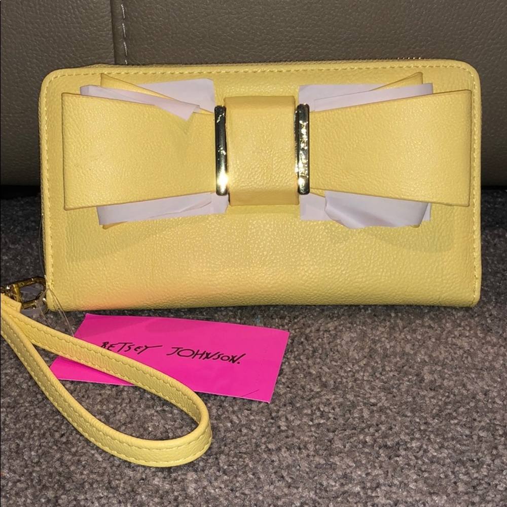 Betsy Johnson Wristlet